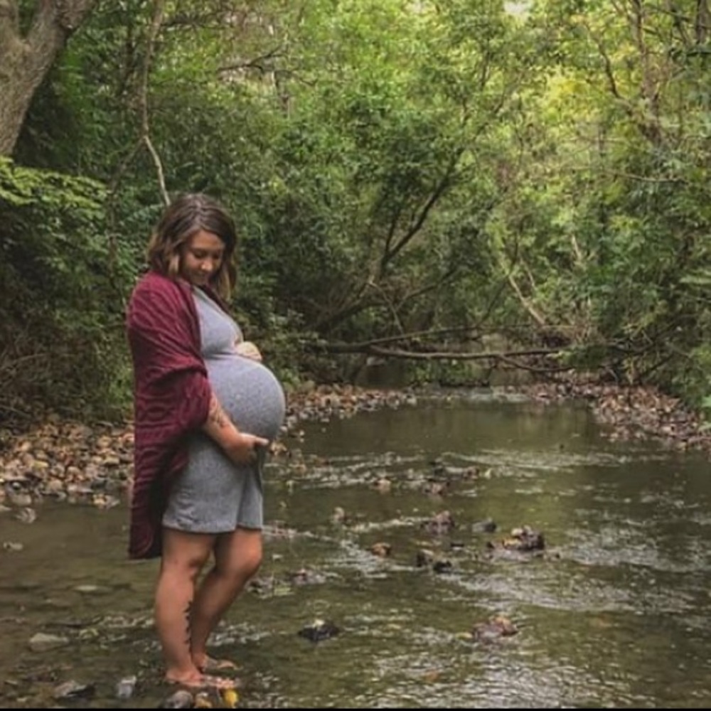 Meet your Posher, Alexia